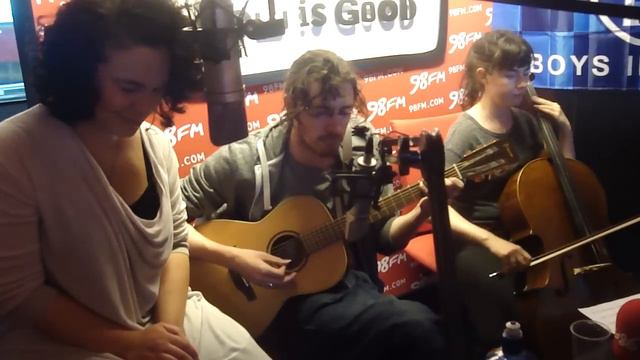 Hozier on Totally Irish смотреть онлайн