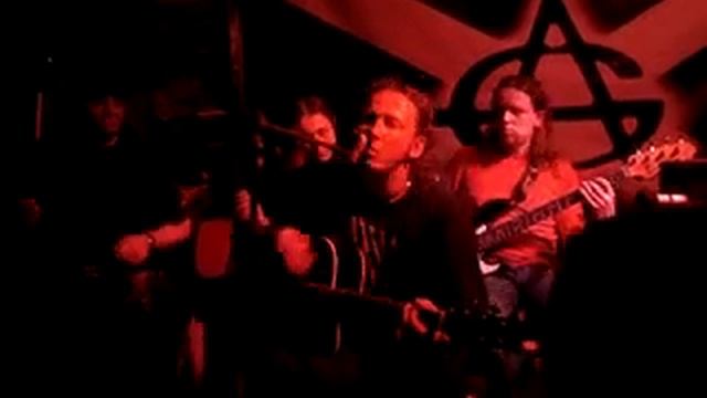 6 11 2010 Ждать \ GERALDIKA & Million Marks в Мансарде Моро смотреть онлайн
