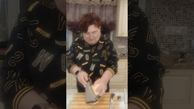 Рыба под воздушной хрустящей корочкой. Минимум времени , максимум вкуса. смотреть онлайн