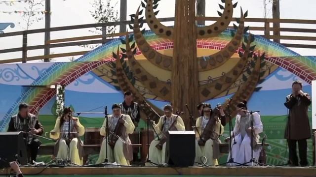 Сахалыы ырыалар матыыптара (Якутские песни)