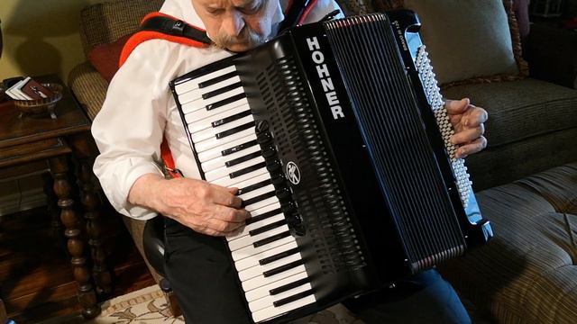 Hohner Bravo IIl LMM 41/120. Accordion смотреть онлайн