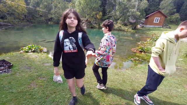 vlog 52: Отдых с семьёй/путешествие с семьёй на машине / поездка в горы /Архыз /4 часа в дороге смотреть онлайн