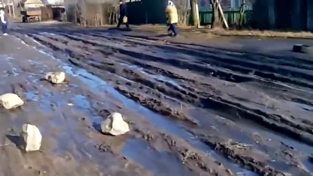 СУРАЖСКИЕ ДОРОГИ 1 смотреть онлайн