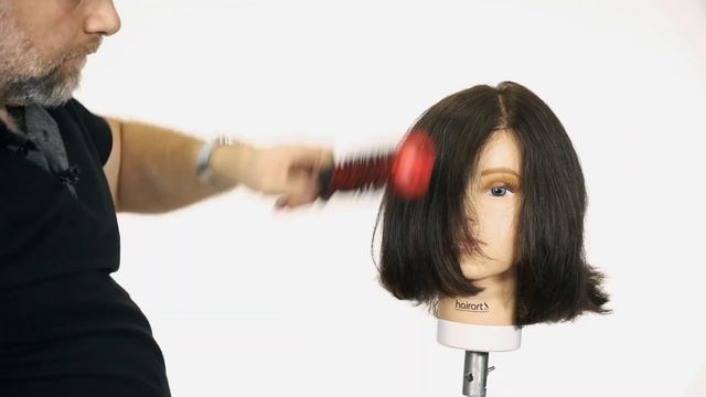 The Last of Us Part 2 Ellie Haircut Tutorial - TheSalonGuy смотреть онлайн