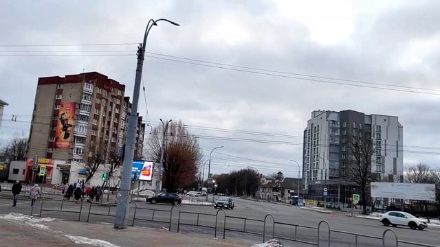 Утренний негатив сменился позитивом. Удачный поход в город. Вернула тапки, купила новые. смотреть онлайн