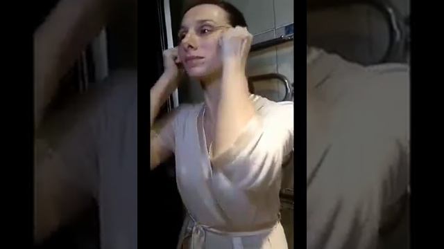 Мыльный массаж с гидрофильными маслом ISeul от Фаберлик.