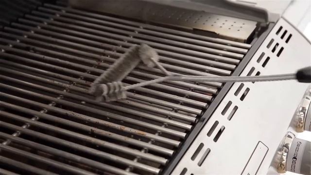 Т-образная щётка для гриля Weber смотреть онлайн