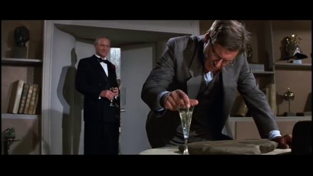 Imperial March in Indiana Jones and the Last Crusade смотреть онлайн