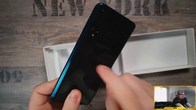 Samsung Galaxy A8s/A9 Pro 2019 Unboxing - Loch im Display = Notch 2.0 | CH3 deutsch смотреть онлайн