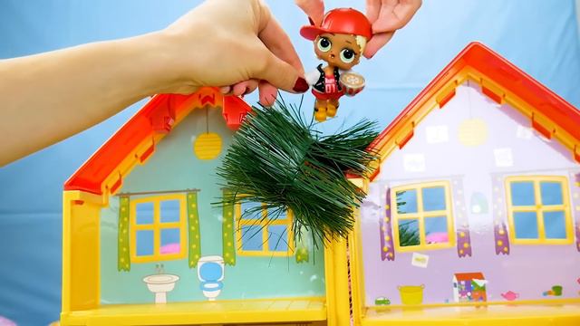 LOL Surprise Dolls Holiday Party! With Splash Queen, Sugar Queen, Fierce, Boogie Babe and MC Swag! смотреть онлайн