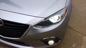 2014 MAZDA3 | Signature LED Daytime Running Lights