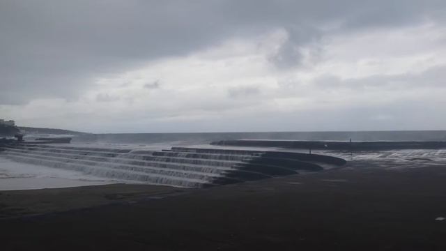 Неспокойный океан. Tenerife. смотреть онлайн