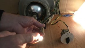 Проблемы с дальним светом фар в автомобиле ?  Супер полезный совет от АВТО электрика.