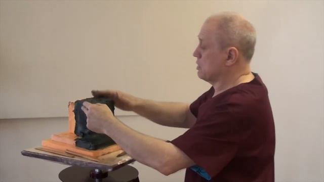 Уроки скульптуры и рисунка: лепка куба, часть 1 смотреть онлайн
