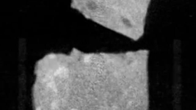 SM54 Neutron Tomography (3x4 cm field of view) смотреть онлайн