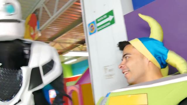 Gabby Gabby Regresa Toy Story 4 | Manito y Maskarin смотреть онлайн