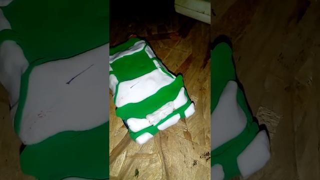 Слепил из лёгкого пластилина маибах смотреть онлайн