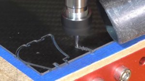 #13.  CNC 1419 - Фрезерую карбон