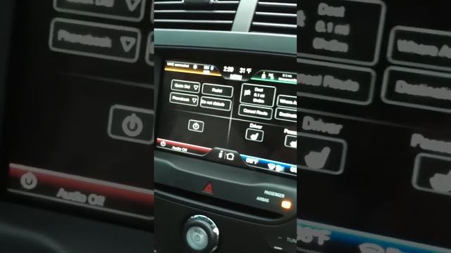 2011 Ford Explorer MyFord Touch Lemon Review - Video 01 смотреть онлайн