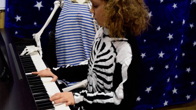 Саундтрек до фільму "Пірати Карибського моря" смотреть онлайн