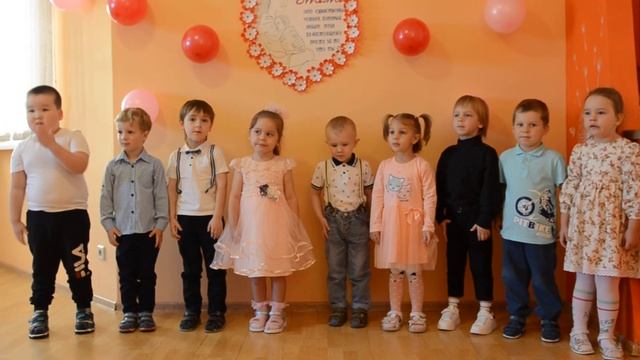 Поздравление для мам смотреть онлайн