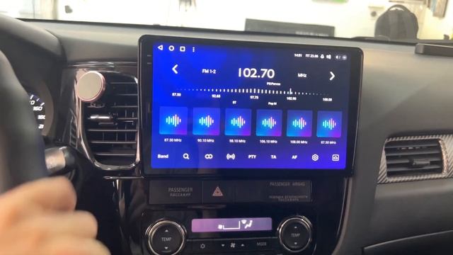 Mitsubishi Outlander. Teyes CC3 2K и камера заднего вида HD смотреть онлайн