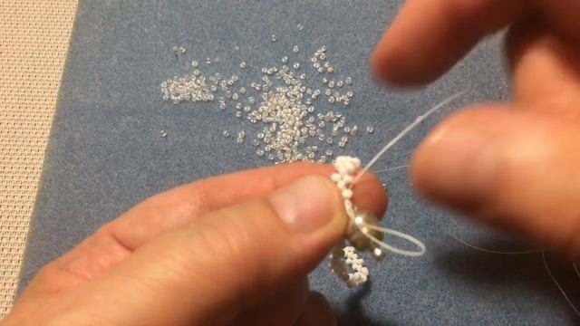 Колье с голубым опалом. Плетение 