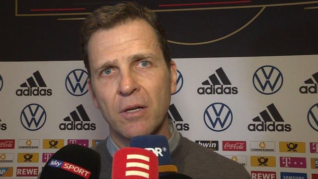 Bierhoff: Klinsmann-Rücktritt "nur mit Blackout zu erklären" I SID смотреть онлайн