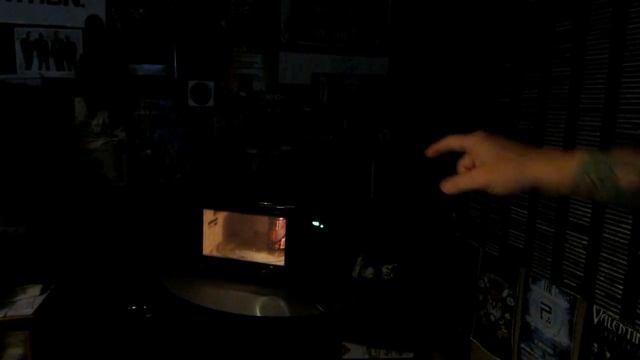 Blow Sh*T UP! Tin Can In The MICROWAVE смотреть онлайн