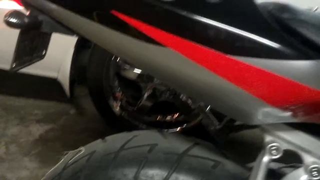 My 2002 Suzuki GSXR-1000 shorty exhaust смотреть онлайн