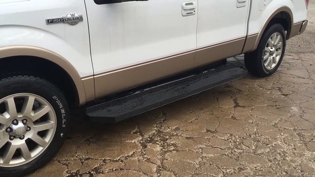 Running Board Lift Installed on 2009 Ford F150 King Ranch смотреть онлайн