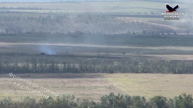 Российский расчет ПТУР точным ударом уничтожает американский тяжелый БТР "Stryker" смотреть онлайн