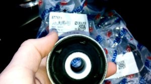 Задние сайлентблоки передних рычагов Suzuki Grand Vitara