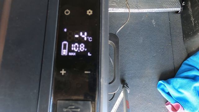 Солнечная панель для автохолодильника Alpicool смотреть онлайн