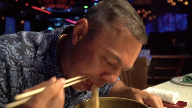 Костя Цзю приглашает всех в свой ресторан!