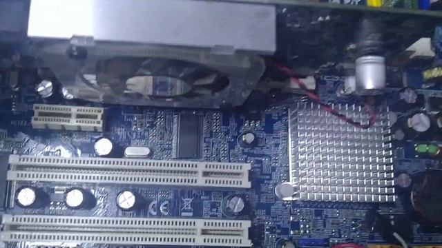 Быстрое Решение проблемы с Черным Экраном на мониторе Компьютера ремонт компьютера своими руками. смотреть онлайн