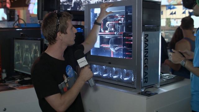 Intel 4th Gen Core i7 Processor System Showcase - PAX Prime 2014 смотреть онлайн