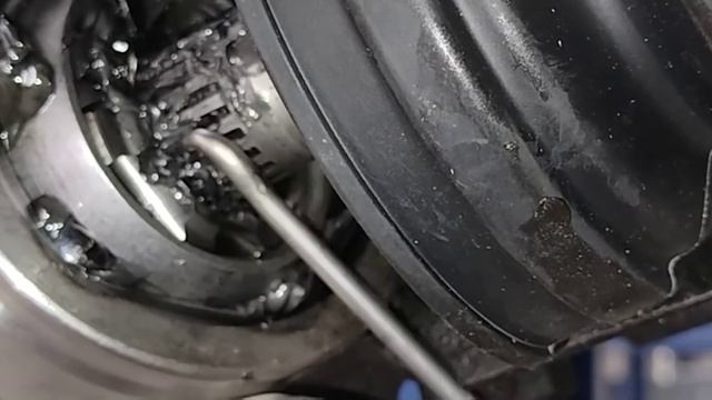 COURIER FIESTA KA ESPIGA FLECHA HOMOCINÉTICA смотреть онлайн