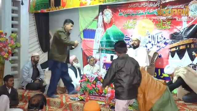 Sindhi naat Mithiri Muhnji Maa Tome Muhjo Sah Janat Tuhnje Kadman Men Aa Sain Aashiq Ali Rajper смотреть онлайн