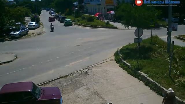 Перекрёсток в Щёлкино, 15.07.2016 - time-lapse с камеры 2 смотреть онлайн