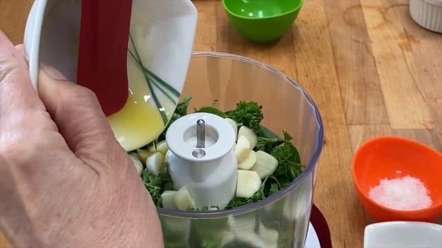 Basilikum-Pesto - einfach ist am Besten смотреть онлайн