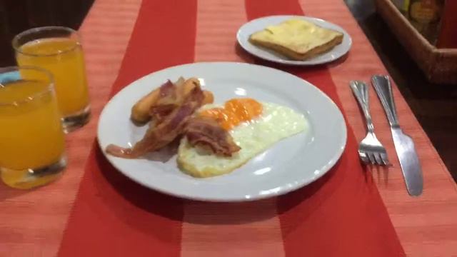 Тайланд, Пхукет, русский турист, завтрак в отеле смотреть онлайн