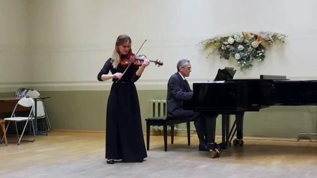 "Le Trille du diable" Giuseppe Tartini perfomed by Mary Dovzhik смотреть онлайн