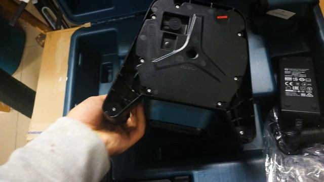 Unpacking / Unboxing Rotation Laser Bosch GRL 500 H + LR 50 0601061A00