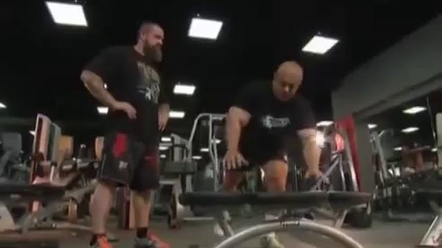ЖИМ ЛЕЖА Кравцов у Бадюка смотреть онлайн
