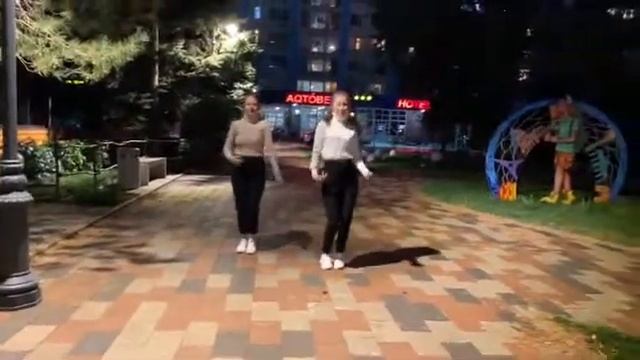 Девочка в тренде? Легкий танец? смотреть онлайн