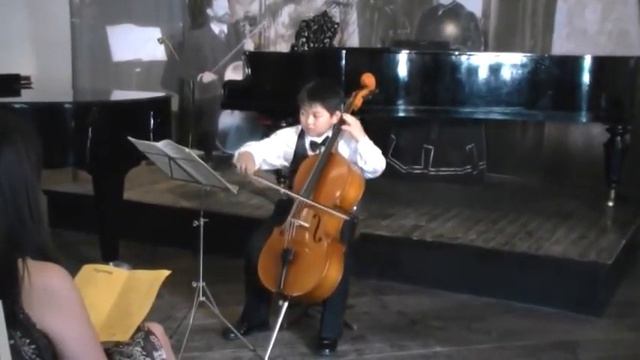 Vivaldi's Cello Sonata in E minor RV.40 ( Allegro ) смотреть онлайн