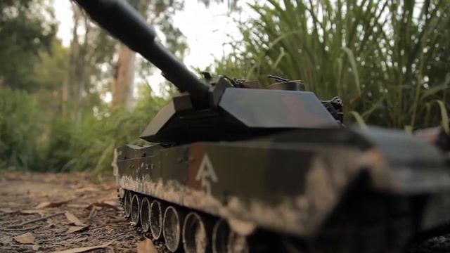0711 M1A1 Abrams 20141016 смотреть онлайн