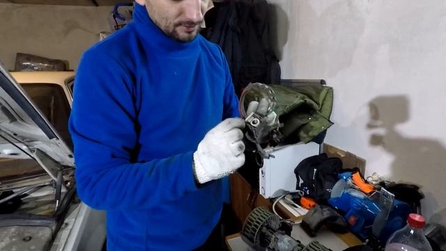 Перестал работать вентилятор печки Рено 25. Находим причину смотреть онлайн