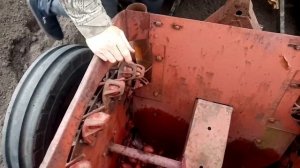 Посадка картофеля. Лтз 60аб и самодельная двухрядная картофелесажалка.